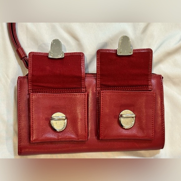 Wilsons Leather Red Zipper Close Wallet with Silver hardware - Picture 4 of 9